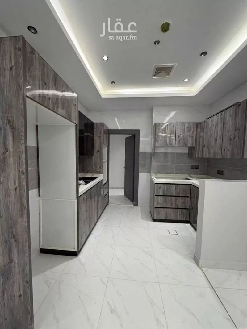 5 bedroom apartment in Al Narjis, Riyadh 3