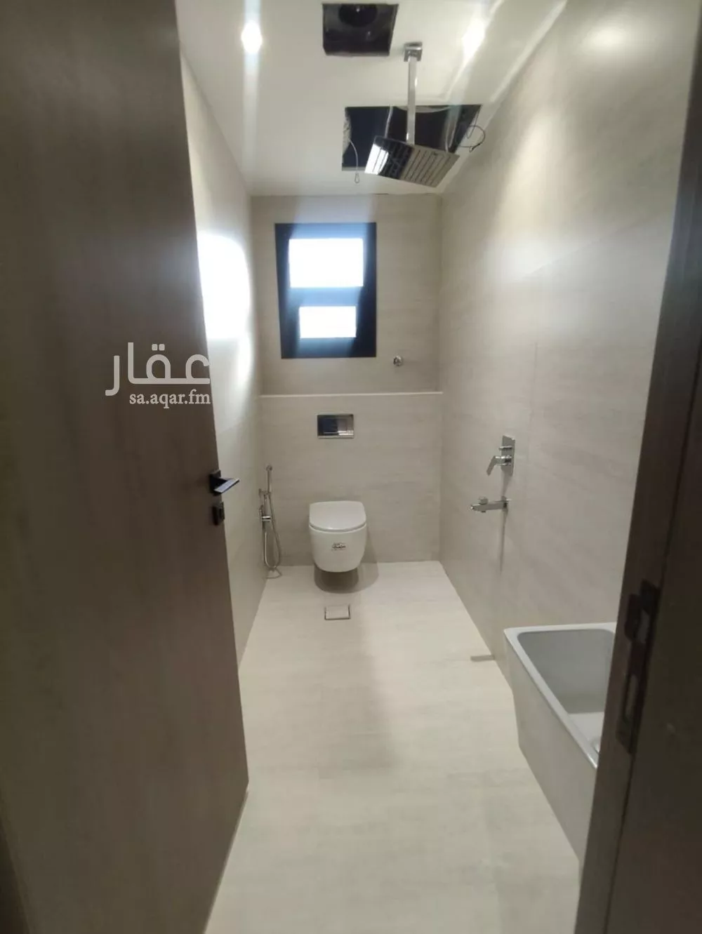 3 bedroom apartment in Shubra, Riyadh 6