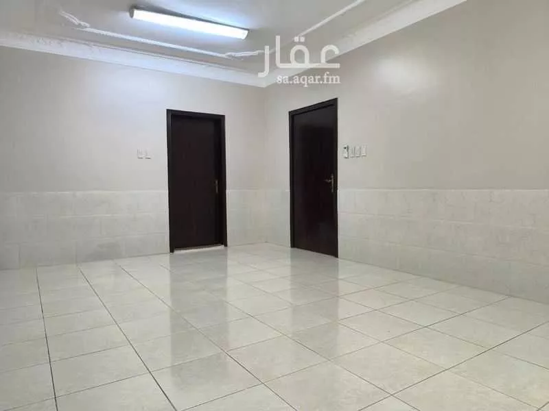2 bedroom apartment in Al Mazrouiyah, Eastern Province 6