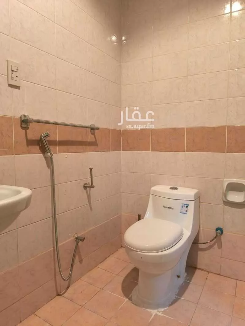 2 bedroom apartment in Al Mazrouiyah, Eastern Province 9