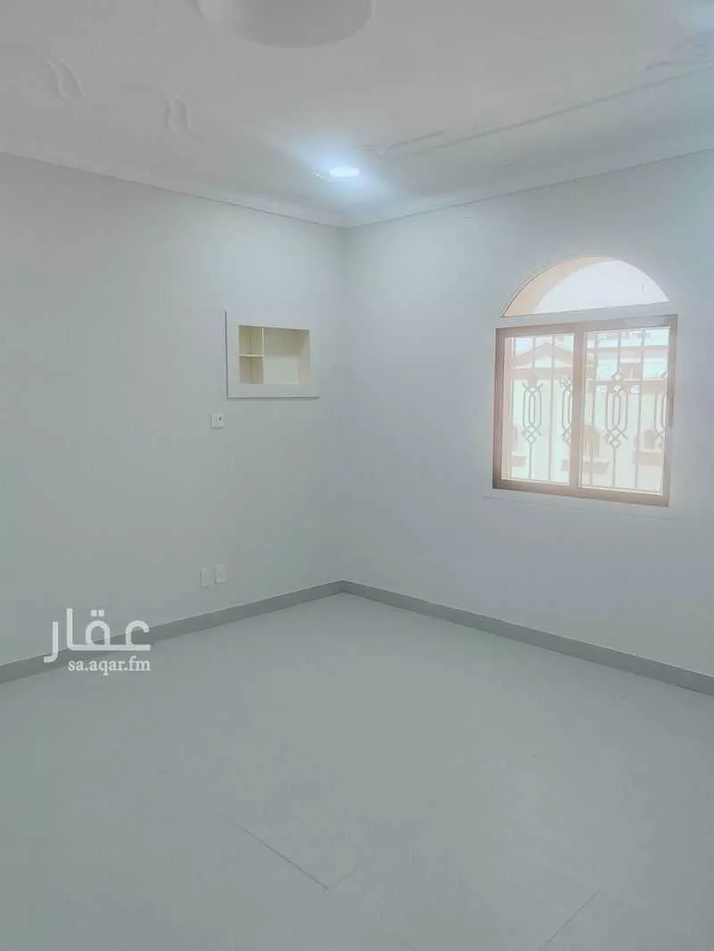 3 bedroom apartment in Al Jawharah, Eastern Province 4