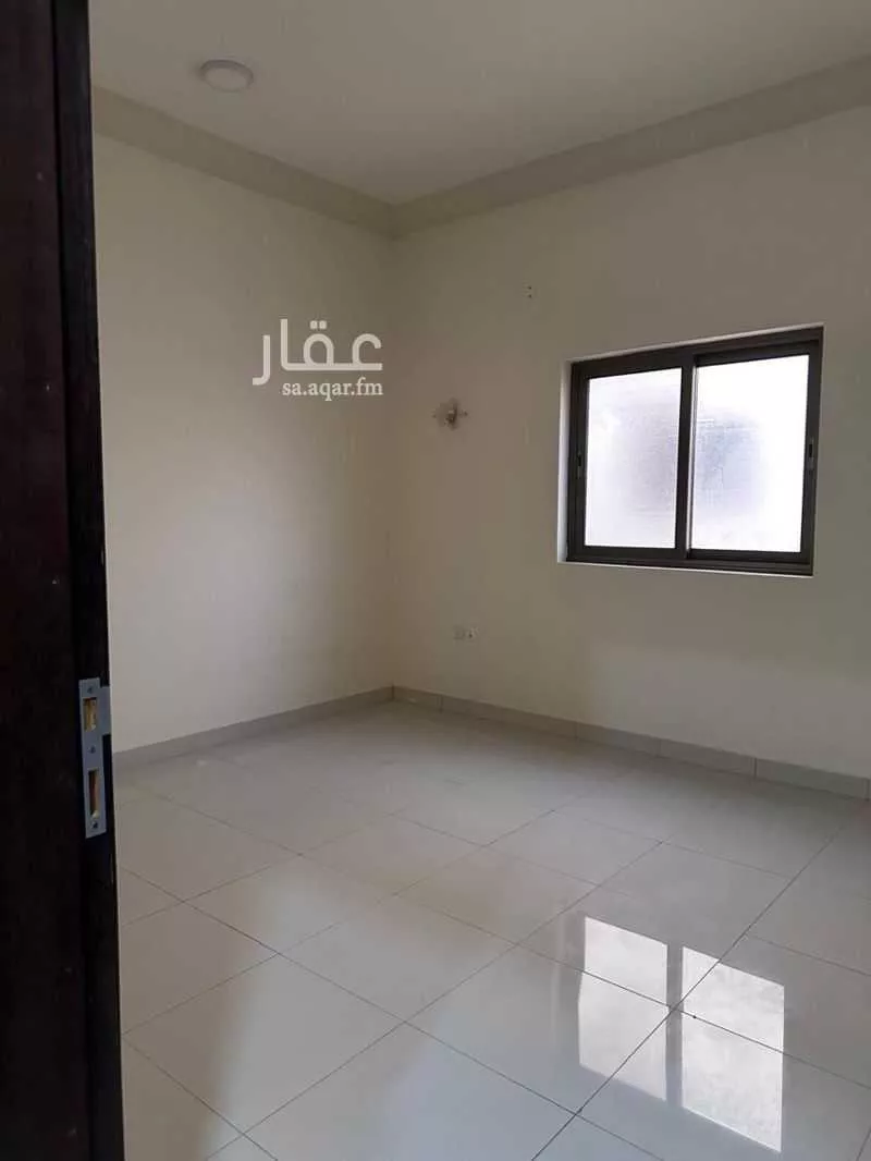 3 bedroom apartment in Al Jamiyin, Eastern Province 4