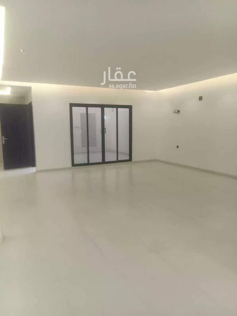5 bedroom villa in As Suwaidi, Riyadh 22