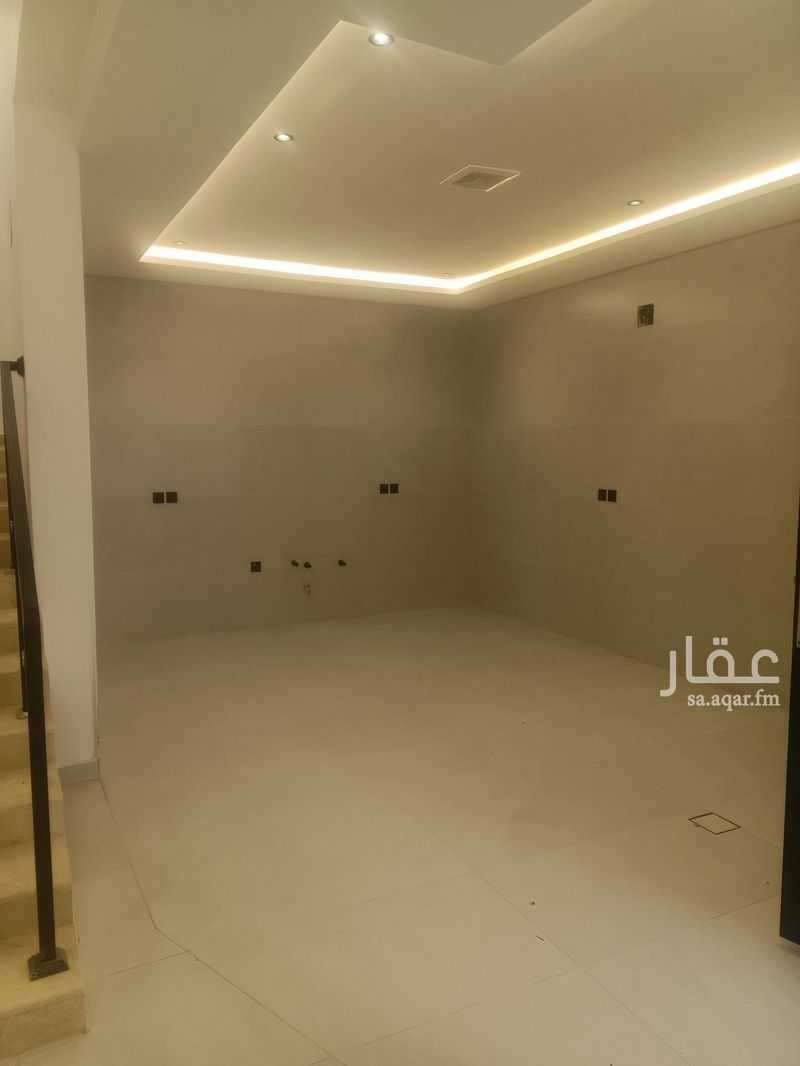 5 bedroom villa in As Suwaidi, Riyadh 23