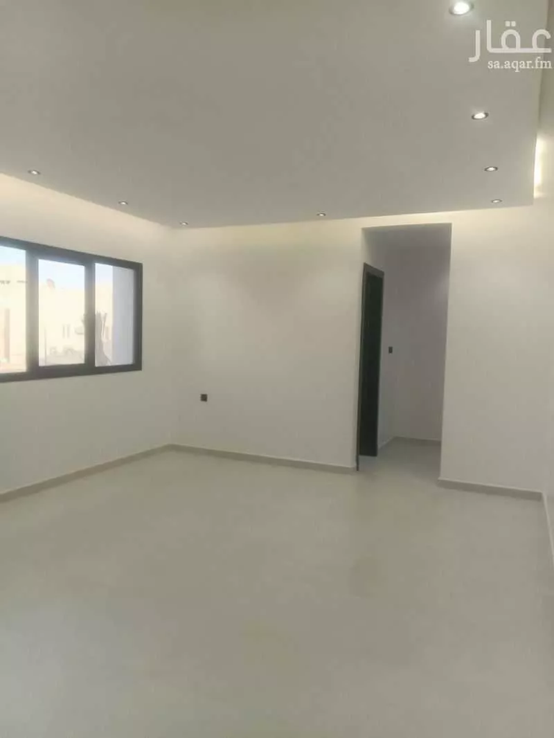 5 bedroom villa in As Suwaidi, Riyadh 8