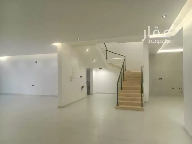 5 bedroom villa in As Suwaidi, Riyadh 10