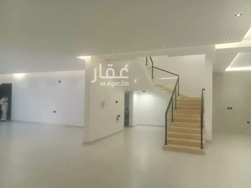 5 bedroom villa in As Suwaidi, Riyadh 18