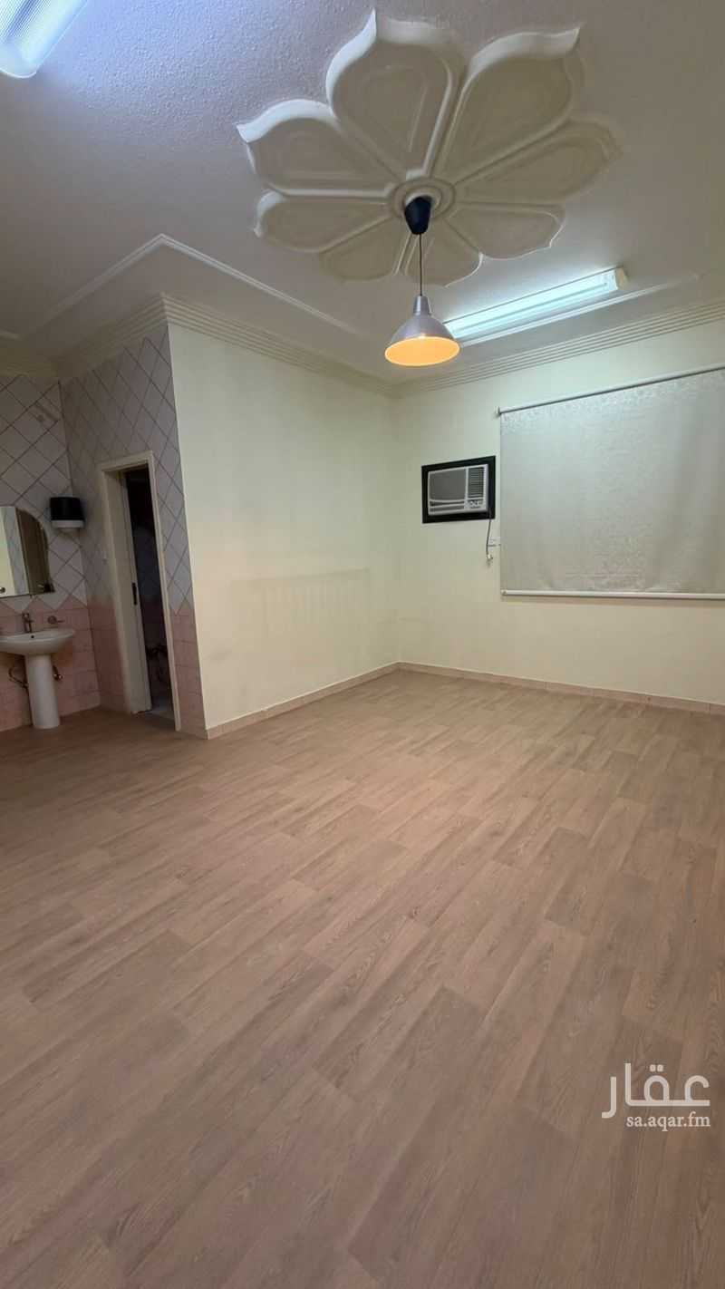 5 bedroom villa in An Nasim Al Gharbi, Riyadh 15