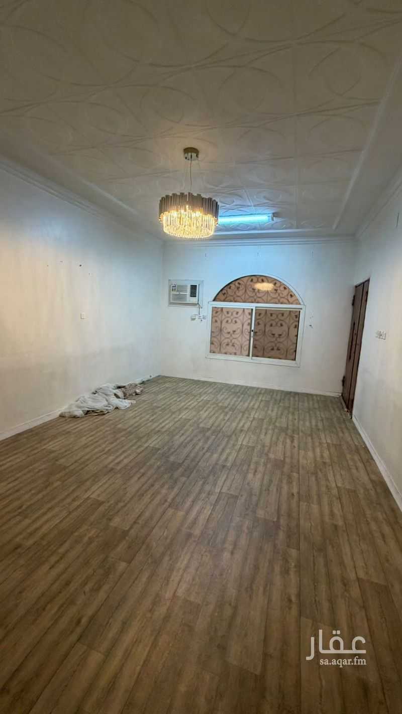 5 bedroom villa in An Nasim Al Gharbi, Riyadh 7