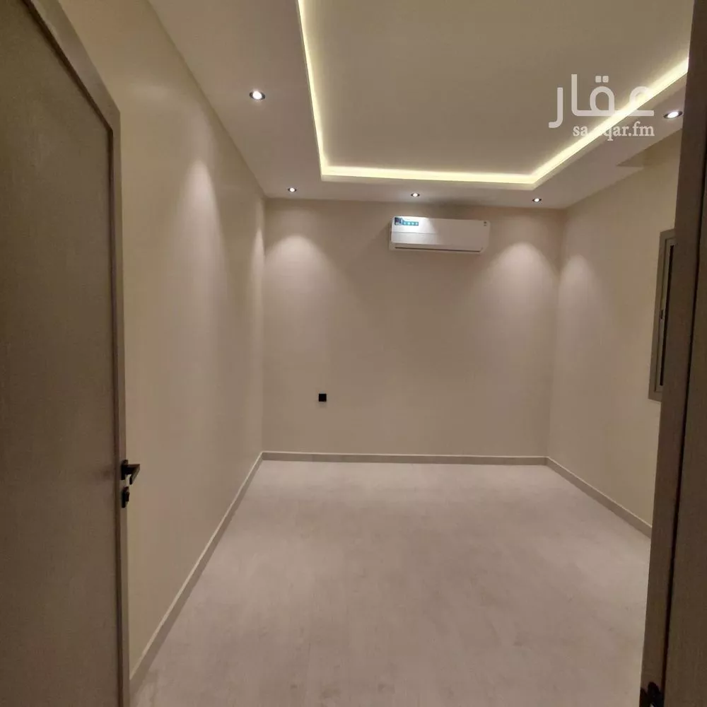 3 bedroom villa in Al Yarmouk, Riyadh 6