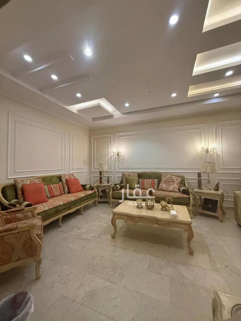8 bedroom villa in Al Fardus, Jeddah 4