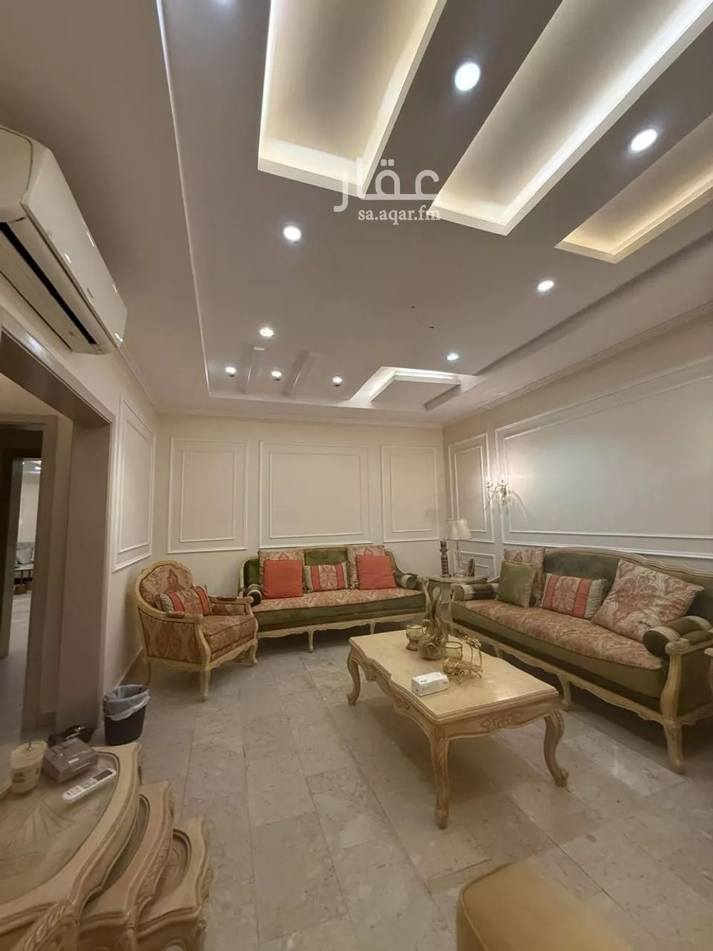 8 bedroom villa in Al Fardus, Jeddah 5