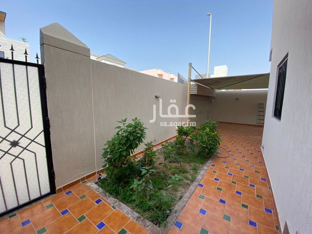 5 bedroom villa in Abhur North, Jeddah 3