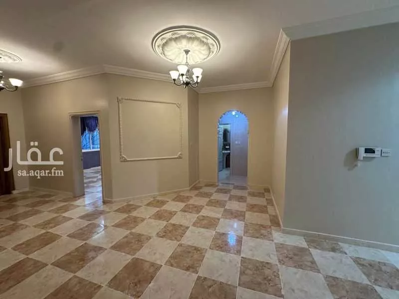 4 bedroom villa in Abhur South, Jeddah 10