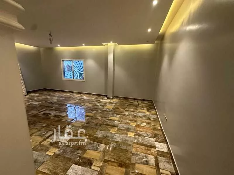 4 bedroom villa in Abhur South, Jeddah 6