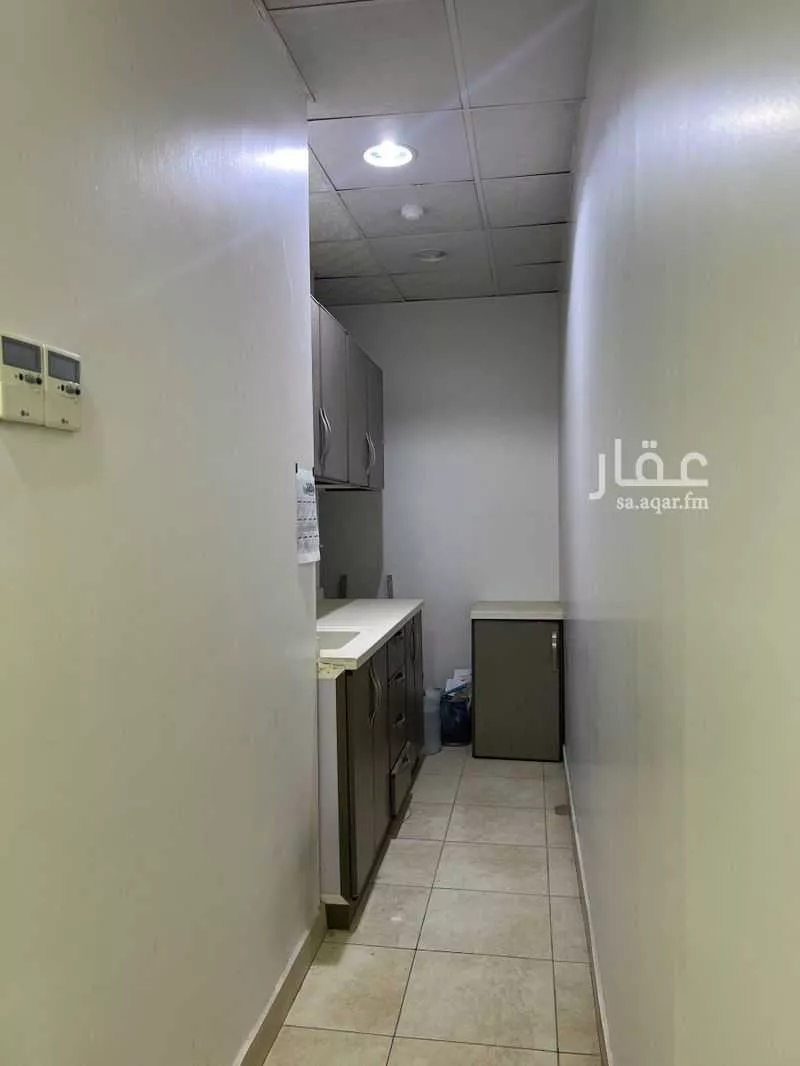 5 bedroom office in Al Murabba, Riyadh 6
