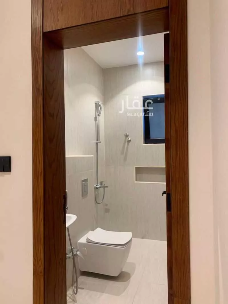 6 bedroom villa in Doha Al Janubiyah, Eastern Province 4