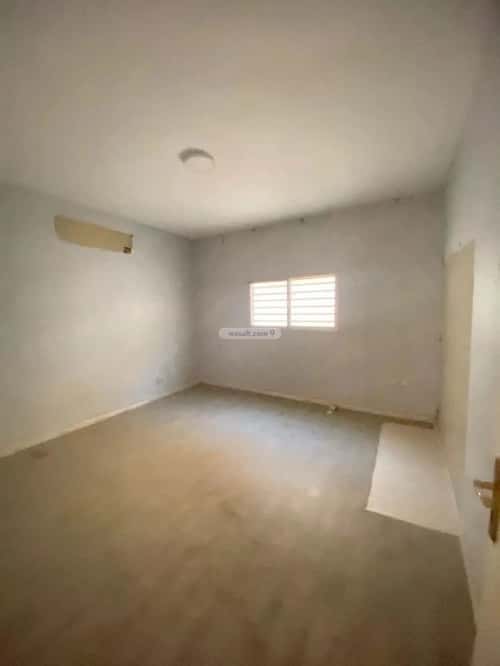 7 bedroom villa in Al Malaz 4