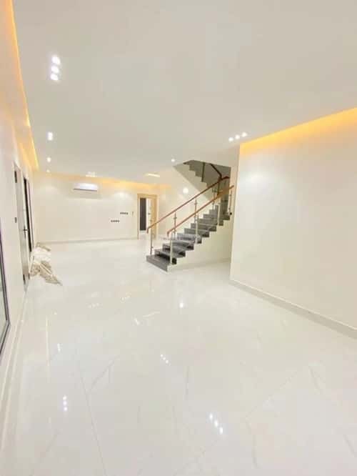 6 bedroom villa in Al Uraija Al Gharbi 4