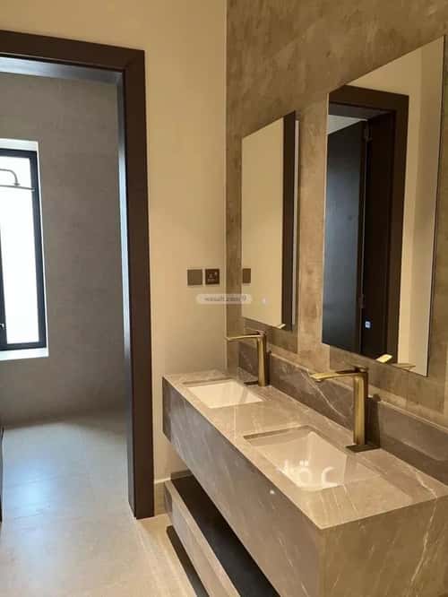 6 bedroom villa in Al Aridh 4