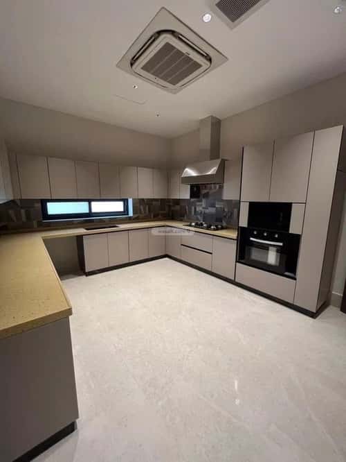 6 bedroom villa in Al Aridh 2