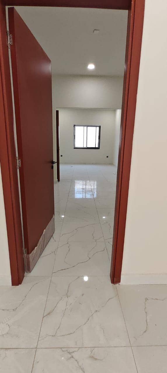 4 bedroom villa in Al Iskan Ash Shamali, Eastern Province 11