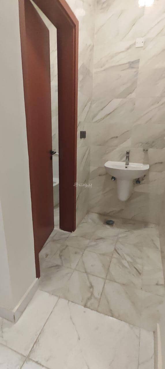4 bedroom villa in Al Iskan Ash Shamali, Eastern Province 3