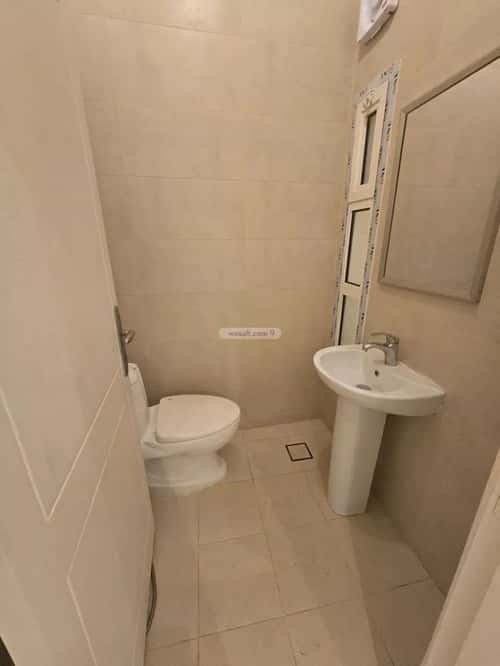 3 bedroom apartment in Al Yasmin 10