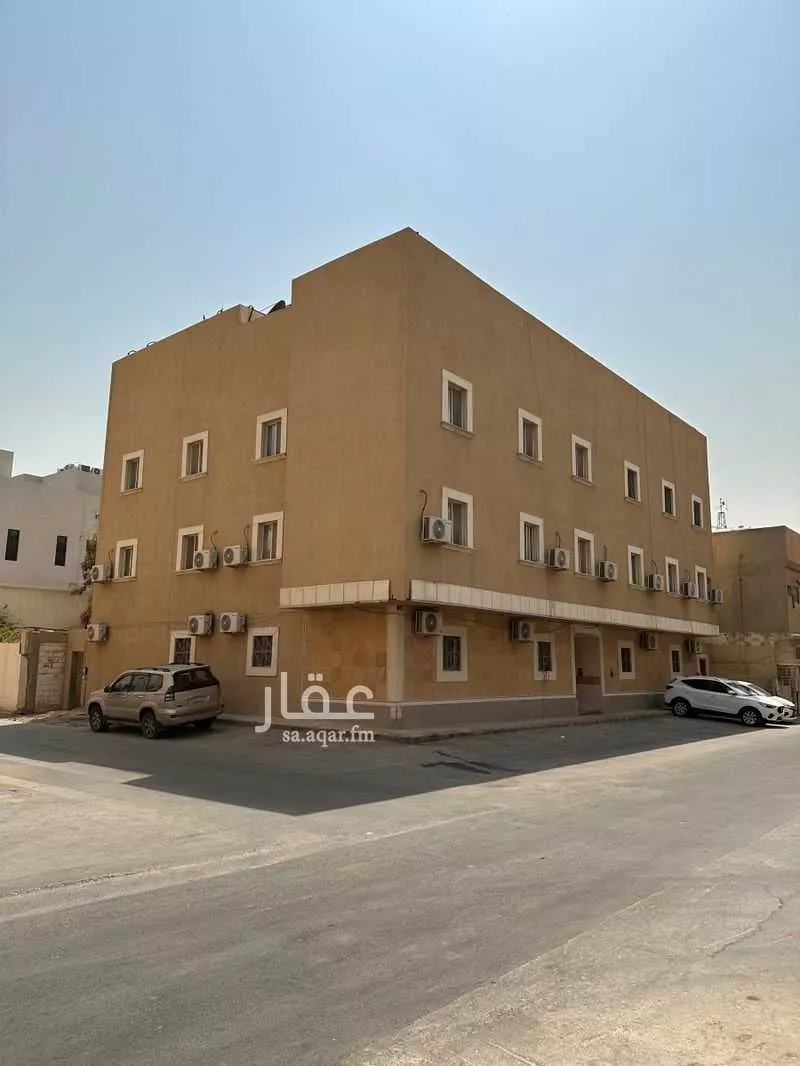 16 bedroom building in Ad Dhubbat, Riyadh 2