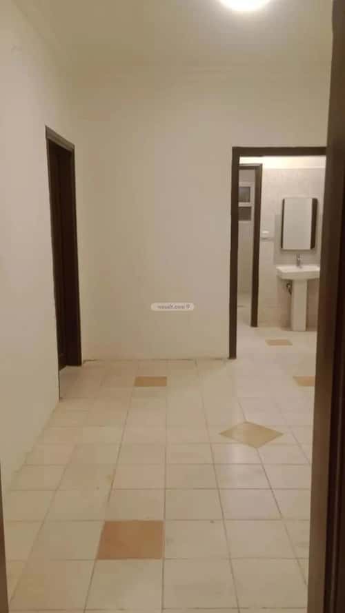 5 bedroom floor in Al Olaya 1