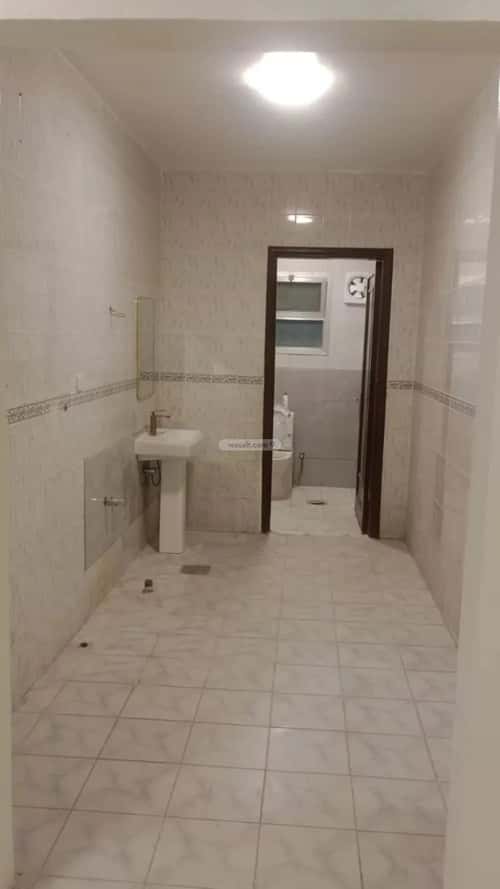 5 bedroom floor in Al Olaya 10