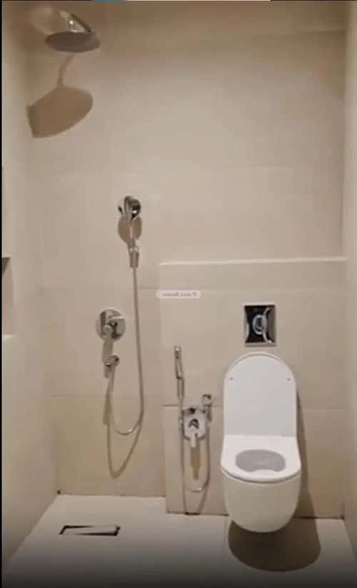 شقة 3 غرف في النزهة 3