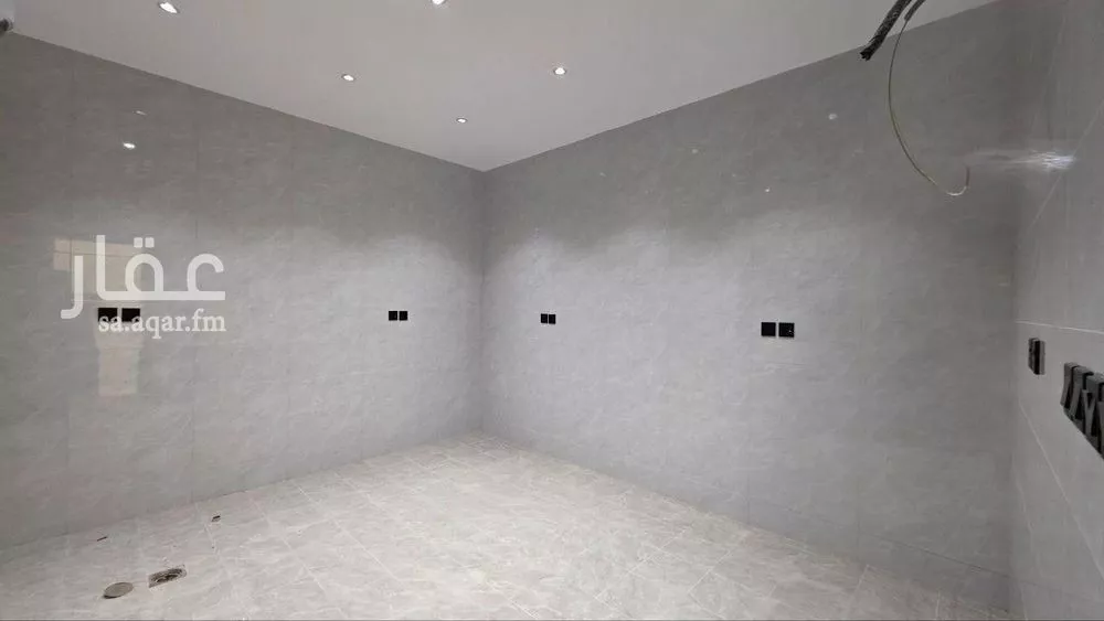 5 bedroom apartment in King Fahd, Madinah 5