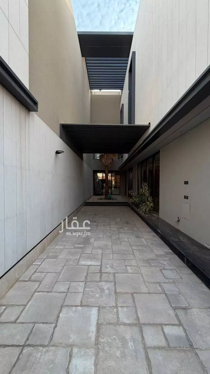 4 bedroom villa in Ar Rayan, Riyadh 6