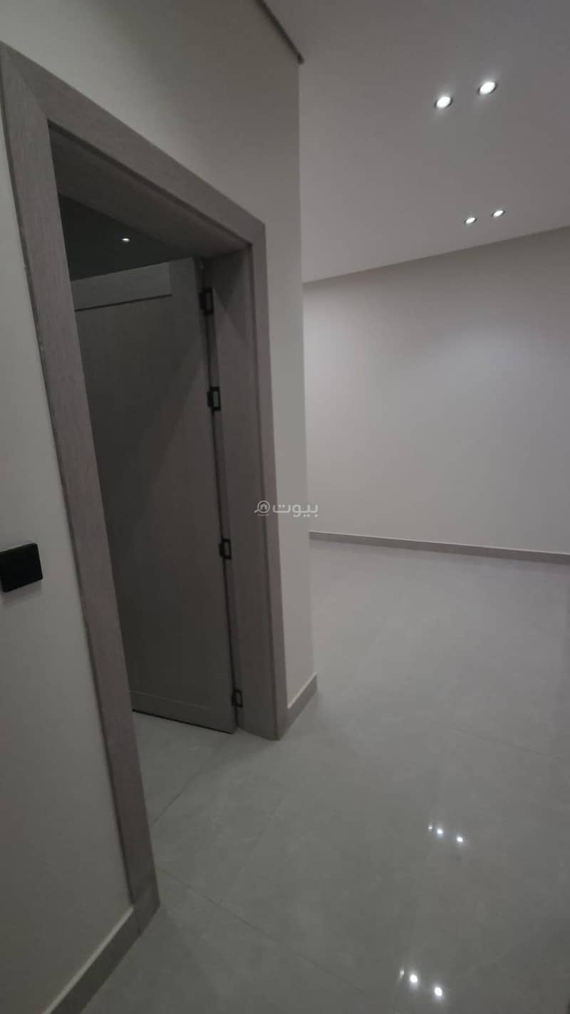 5 bedroom villa in Al Bayan, Riyadh 11