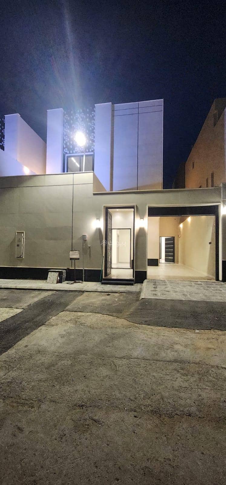5 bedroom villa in Al Bayan, Riyadh 22