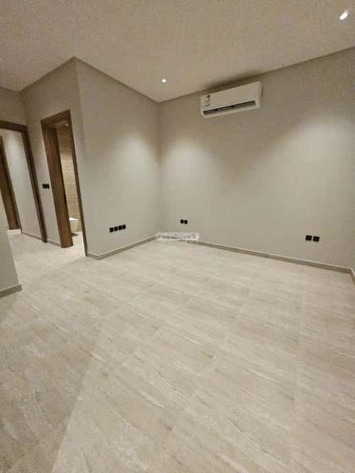 3 bedroom apartment in Granada 4