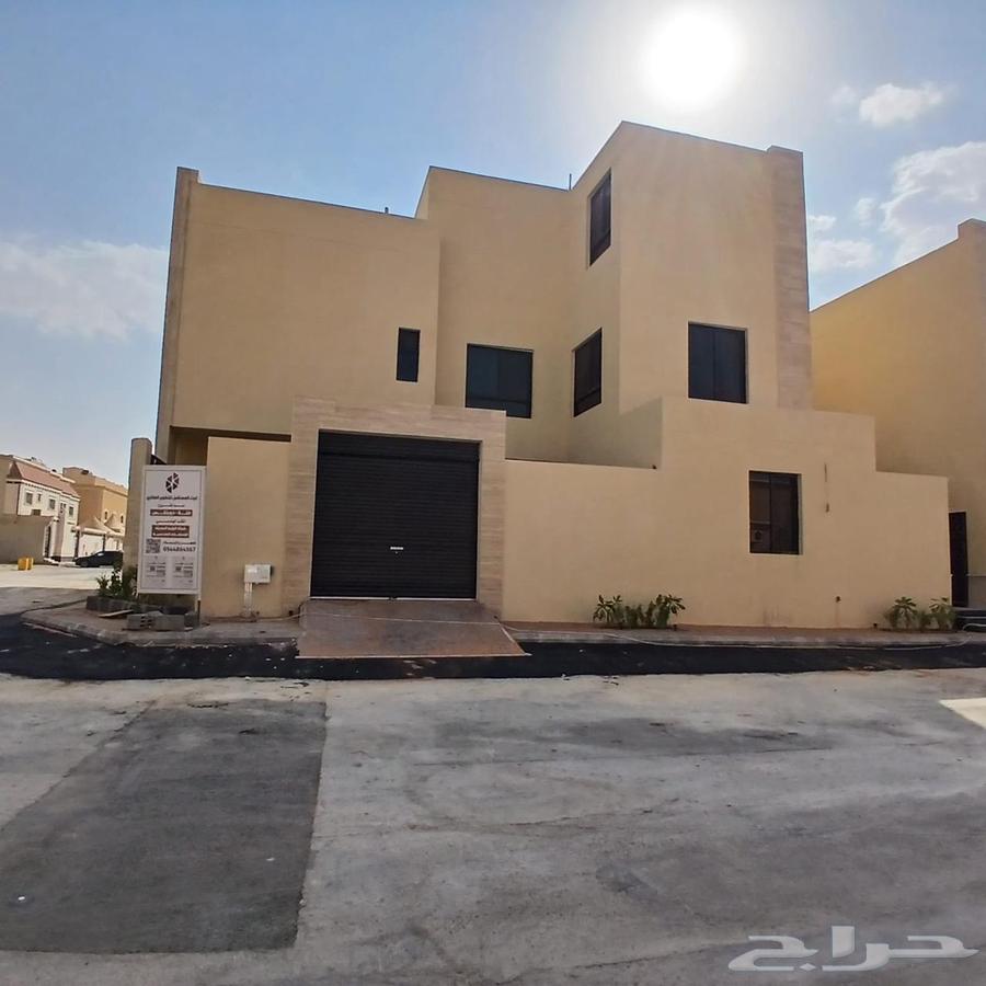 6 bedroom villa in Dhahrat Laban, Riyadh 11