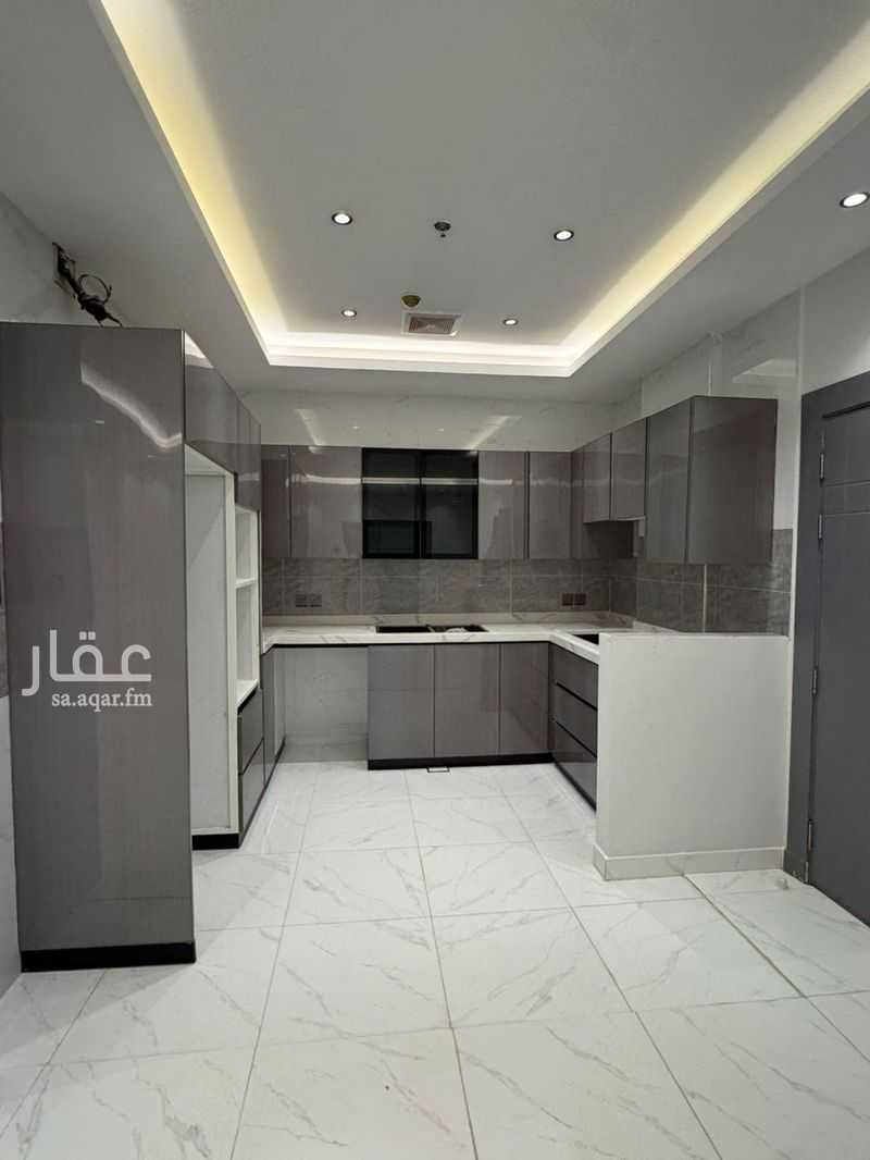 5 bedroom apartment in Al Narjis, Riyadh 13
