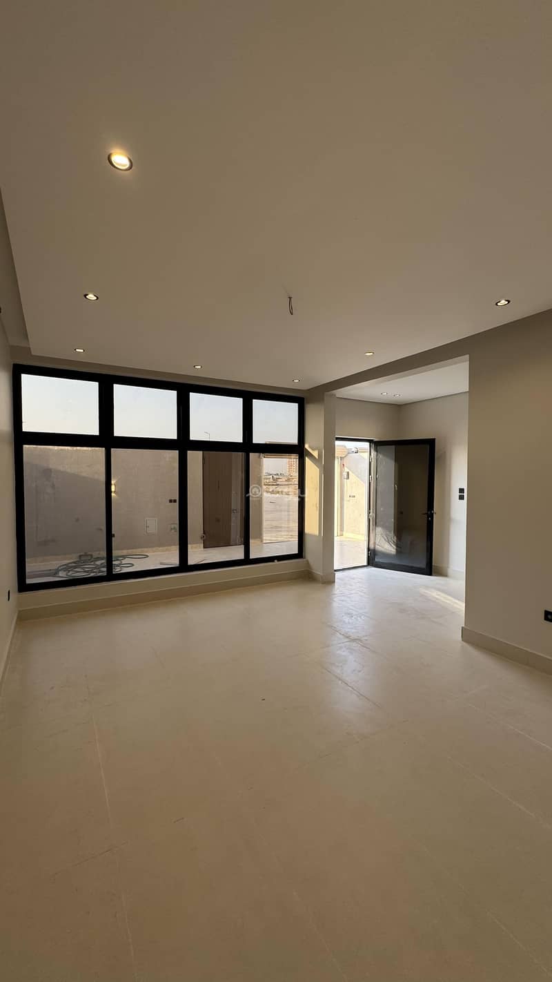 5 bedroom villa in Ash Shulah, Eastern Province 4