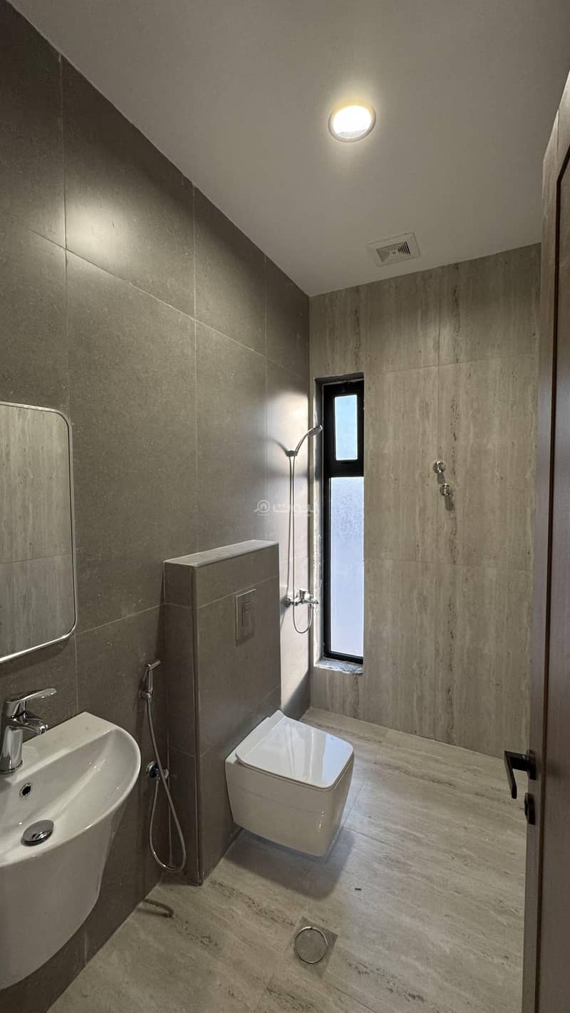5 bedroom villa in Ash Shulah, Eastern Province 16