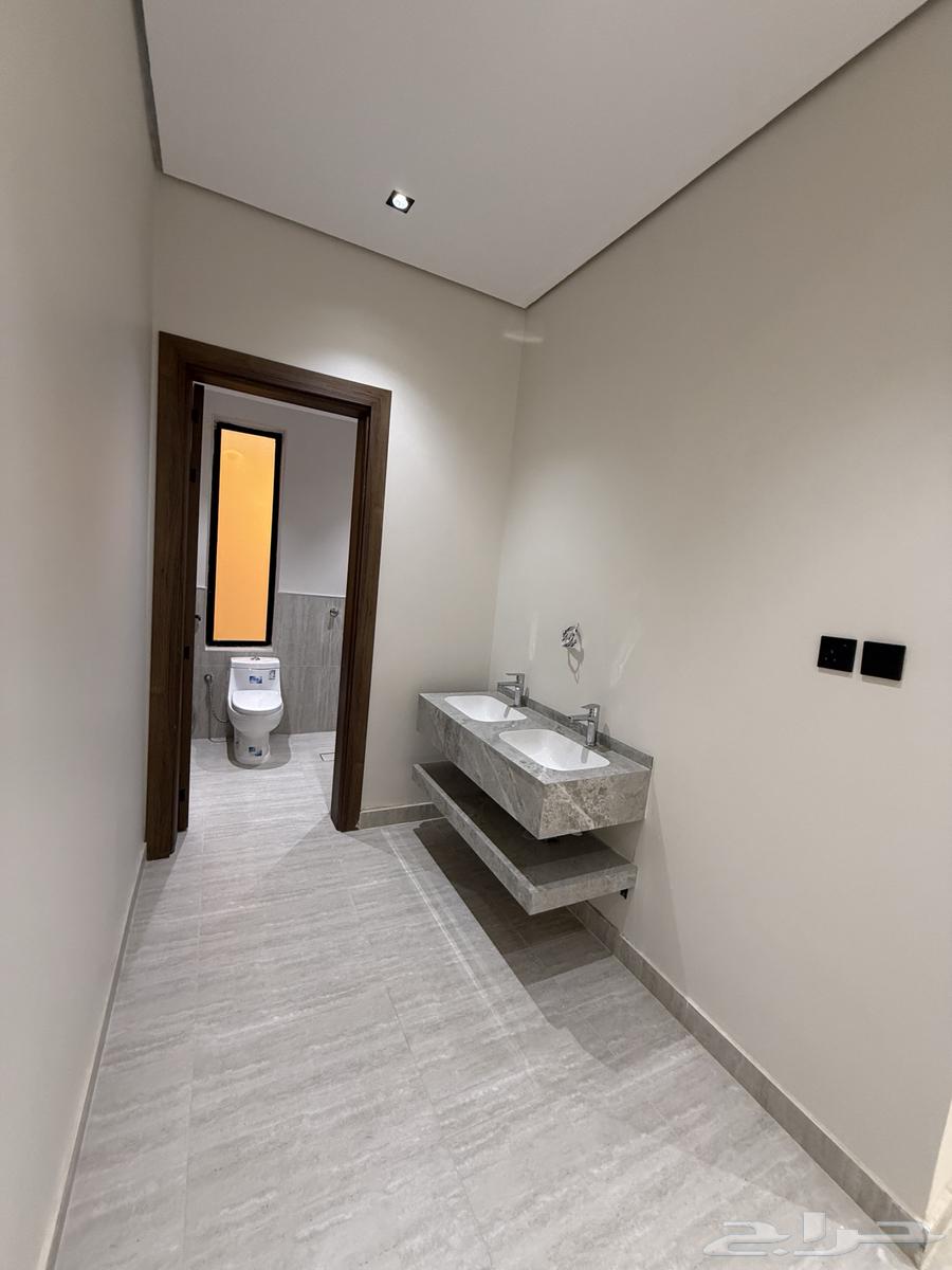 5 bedroom apartment in Industrial City, Madinah 10