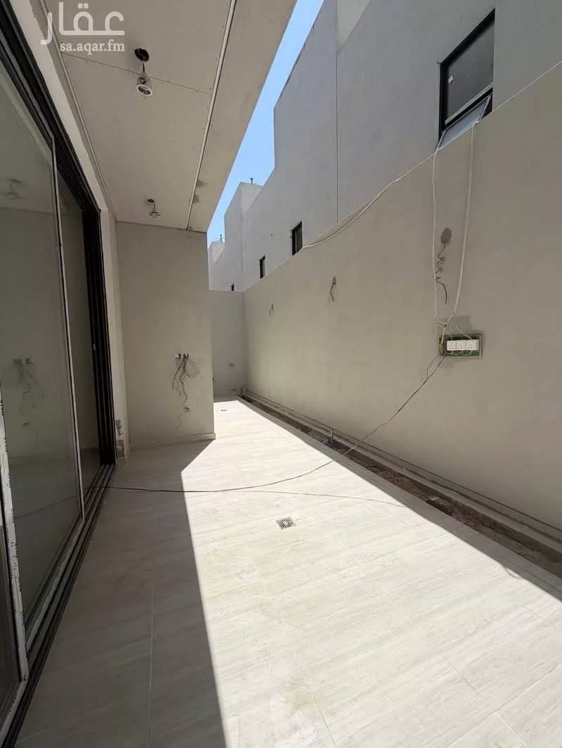4 bedroom villa in Al Safa, Riyadh 11