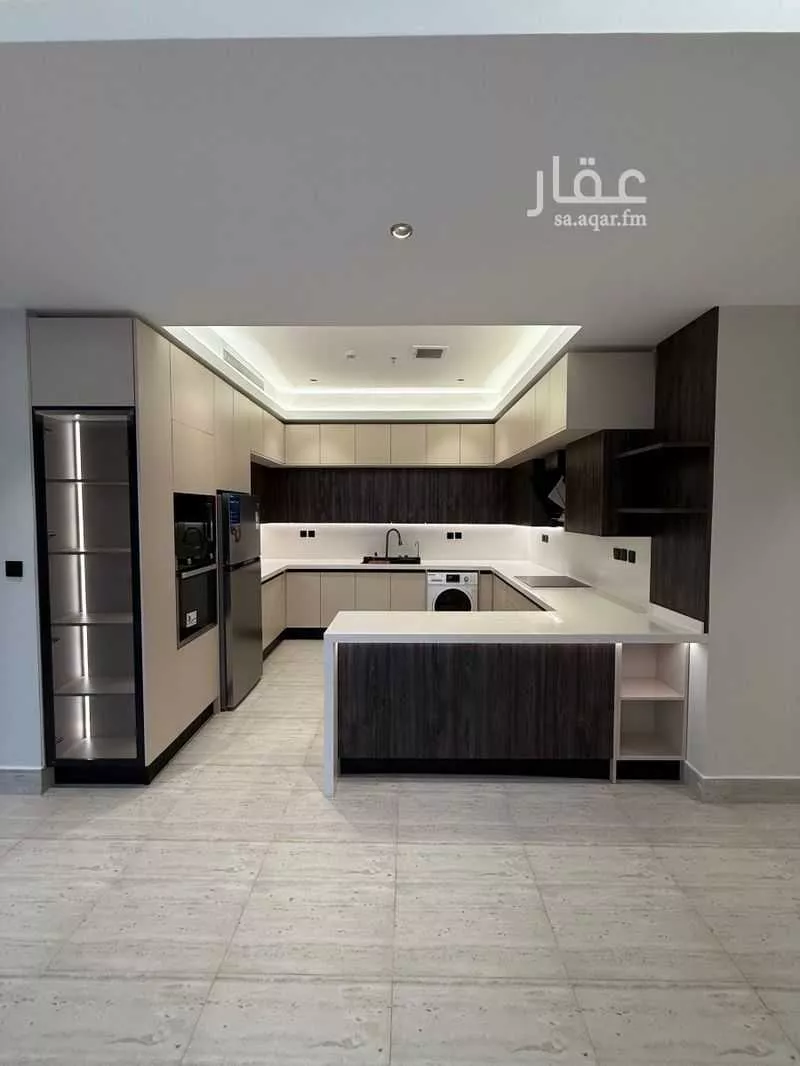 3 bedroom apartment in King Abdul Aziz, Riyadh 13