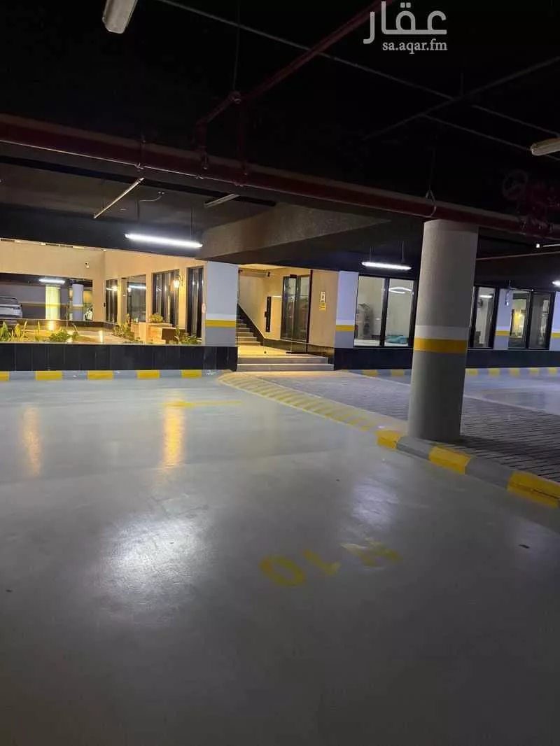 3 bedroom apartment in King Abdul Aziz, Riyadh 8