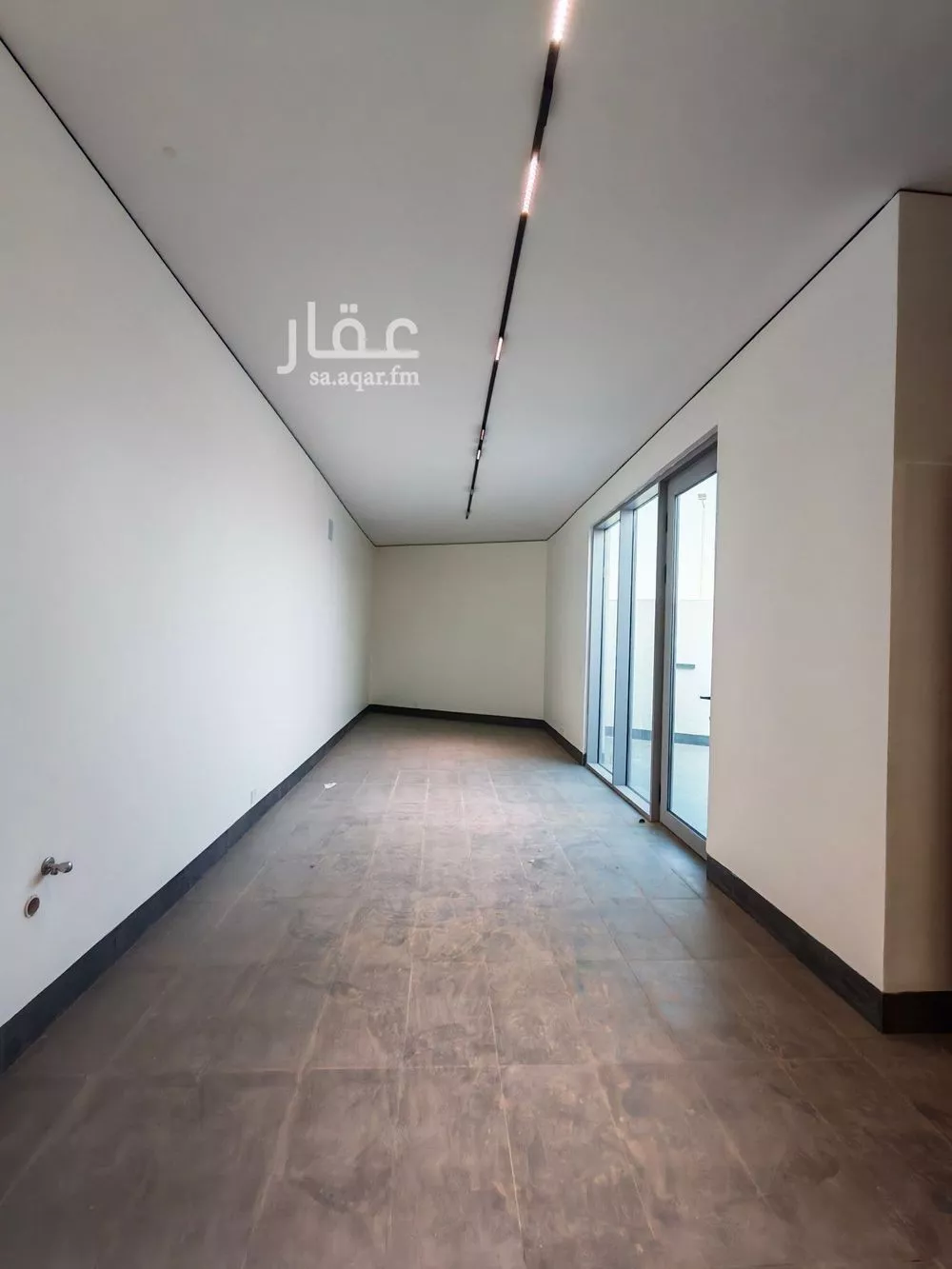 4 bedroom villa in Al Nuzhah, Eastern Province 15