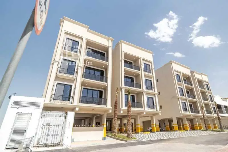 4 bedroom apartment in Al Rawdah, Eastern Province 10