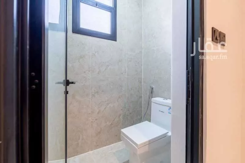 4 bedroom apartment in Al Rawdah, Eastern Province 2