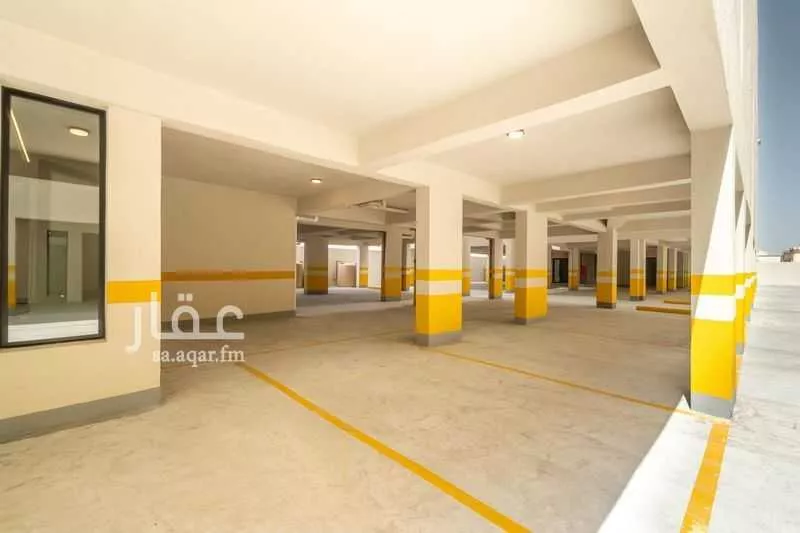 4 bedroom apartment in Al Rawdah, Eastern Province 6