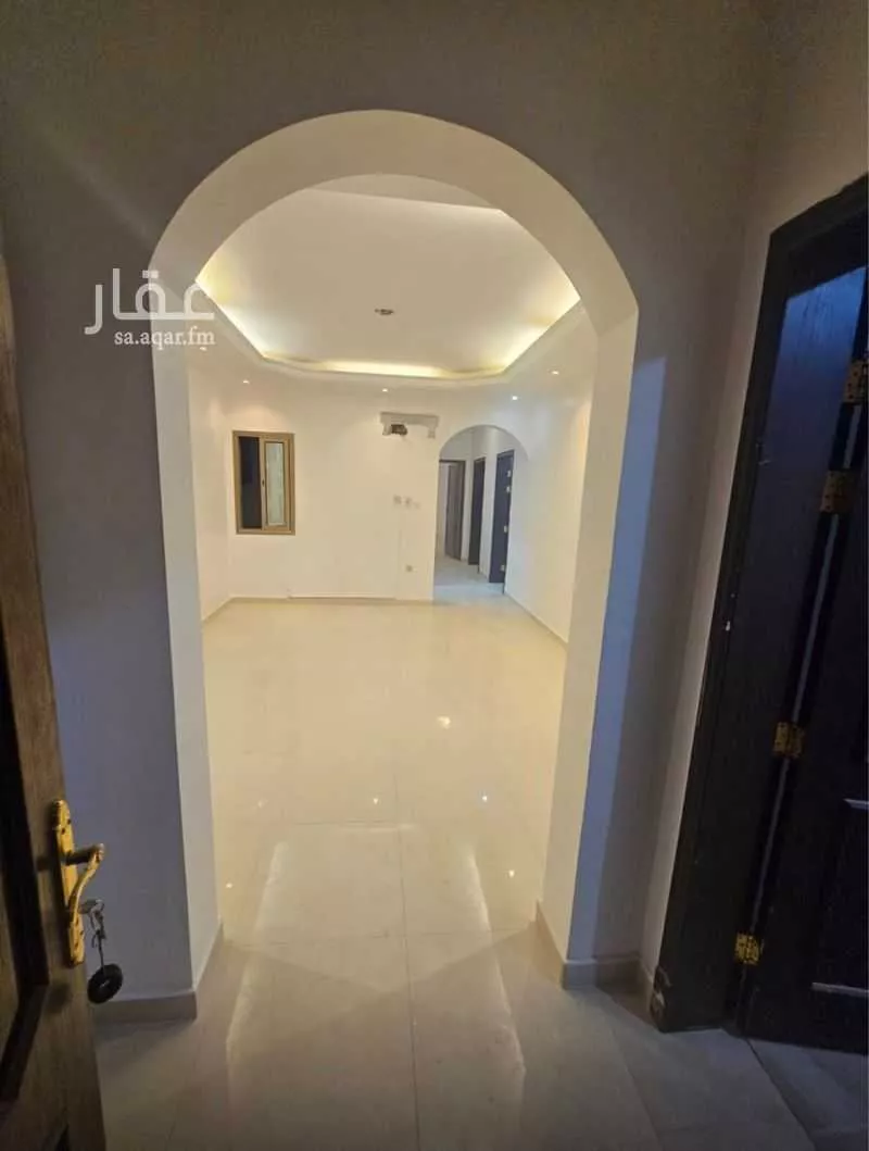 5 bedroom apartment in Al Mazrouiyah, Eastern Province 3